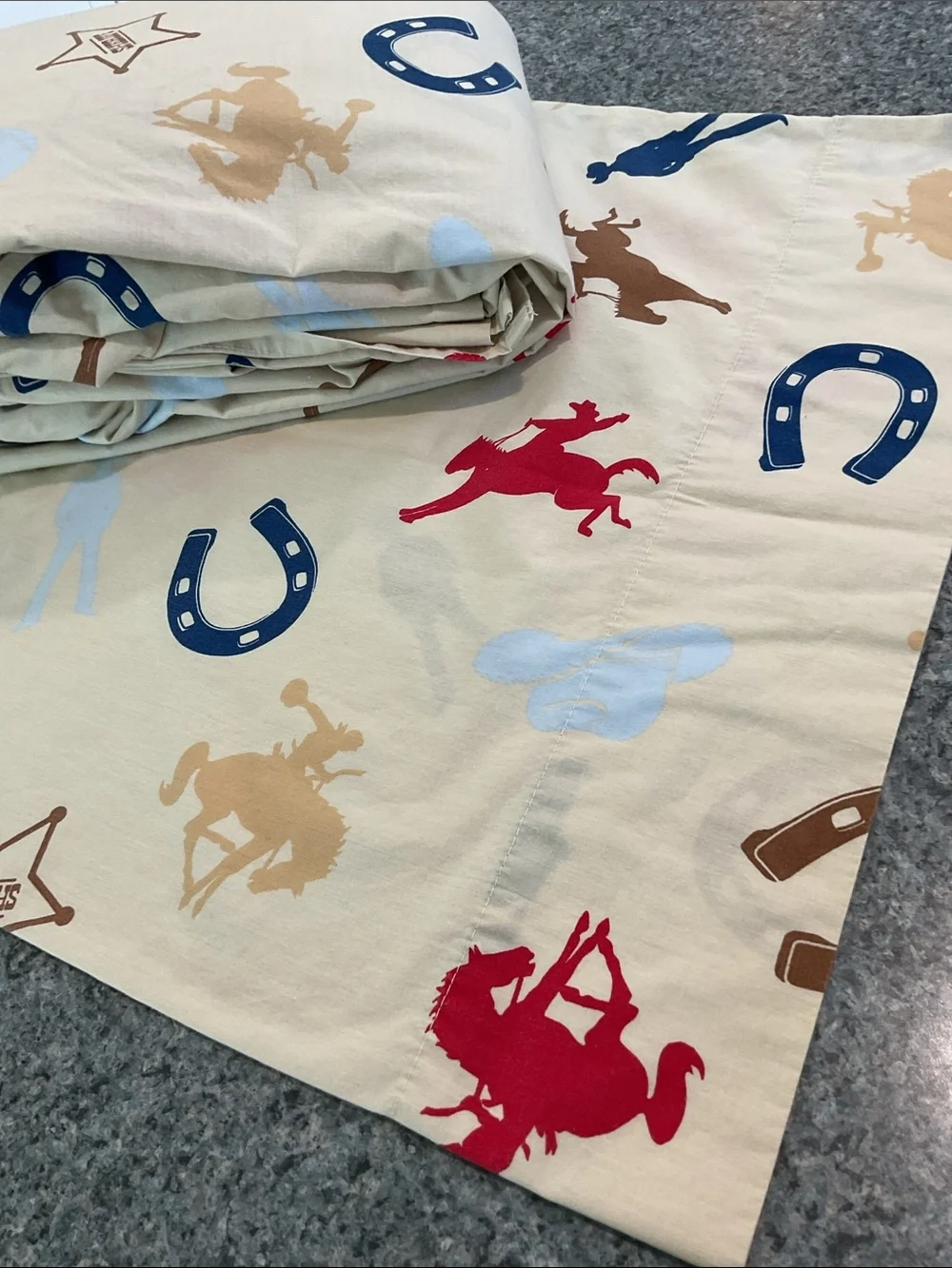 Twin cowboy sheet set. Yeehaw!